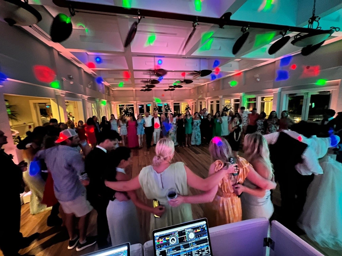 Stylus SE - WEDDING DJ PRICING IN RALEIGH DURHAM CHAPEL HILL NORTH CAROLINA